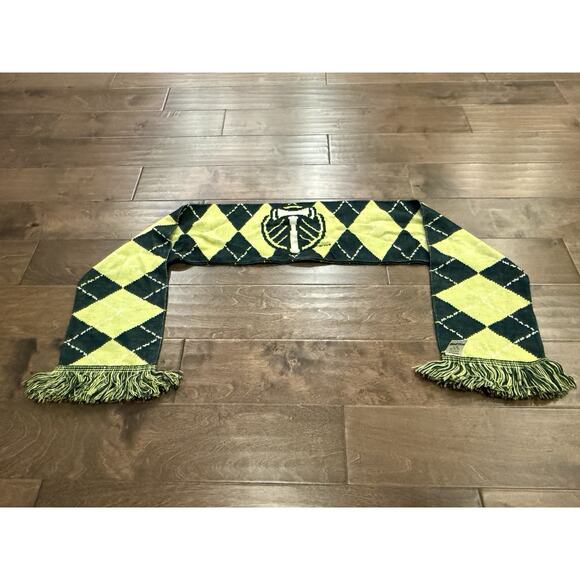 Puppneck Scarves Unisex Green White MLS Portland Timbers Knit Scarf Size 61x7 - Picture 3 of 7